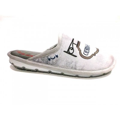 Zapatillas Se Me Rien los Pies Cierra Bares