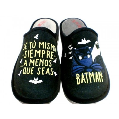 Zapatillas Se Me Rien los Pies Se tú mismo siempre a menos que seas Batman