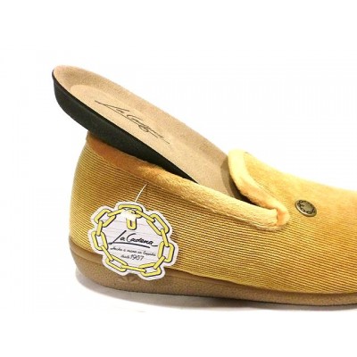 Zapatillas de pana fina La Cadena forro de pelo Yema Zapatillas de pana fina La Cadena forro de pelo Yema