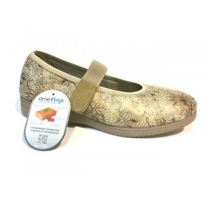 Zapatilla de lona velcro Muro 809 Beig