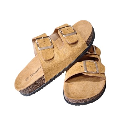 Zueco Bio Hebillas Prisska HY89 piel vegana efecto ante Camel 2 Zueco Bio Hebillas Prisska HY89 piel vegana efecto ante Camel 2