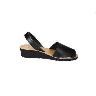 Ibicenca, Menorquina, Avarca 552 con Cuña Negro Ibicenca, Menorquina, Avarca 552 con Cuña Negro