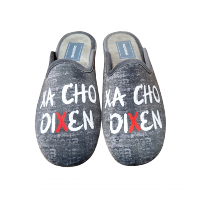 Zapatillas casa hombre divertidas Galegadas 211 "Xa cho dixen" Zapatillas casa hombre divertidas Galegadas 211 "Xa cho dixen"