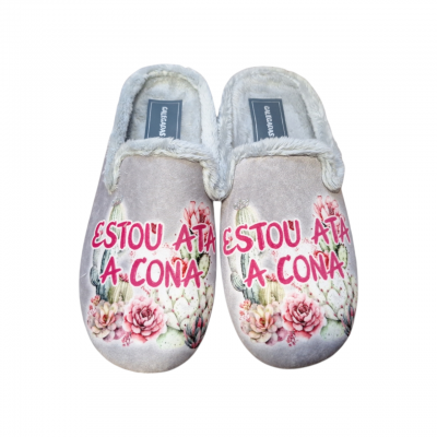 Zapatillas casa mujer divertidas Galegadas 320 "Estou ata a cona" Zapatillas casa mujer divertidas Galegadas 320 "Estou ata a cona"