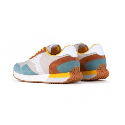 Deportivas Yumas Dawson Beige detalle trasero Deportivas Yumas Dawson Beige detalle trasero