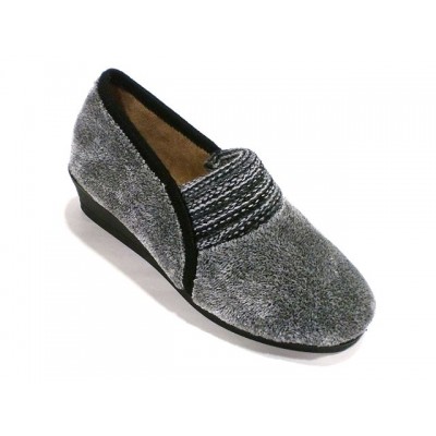 Zapatillas casa cerrada cuña Soca Terciopelo Gris