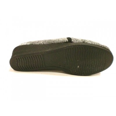 Zapatillas casa cerrada cuña Soca Terciopelo Gris