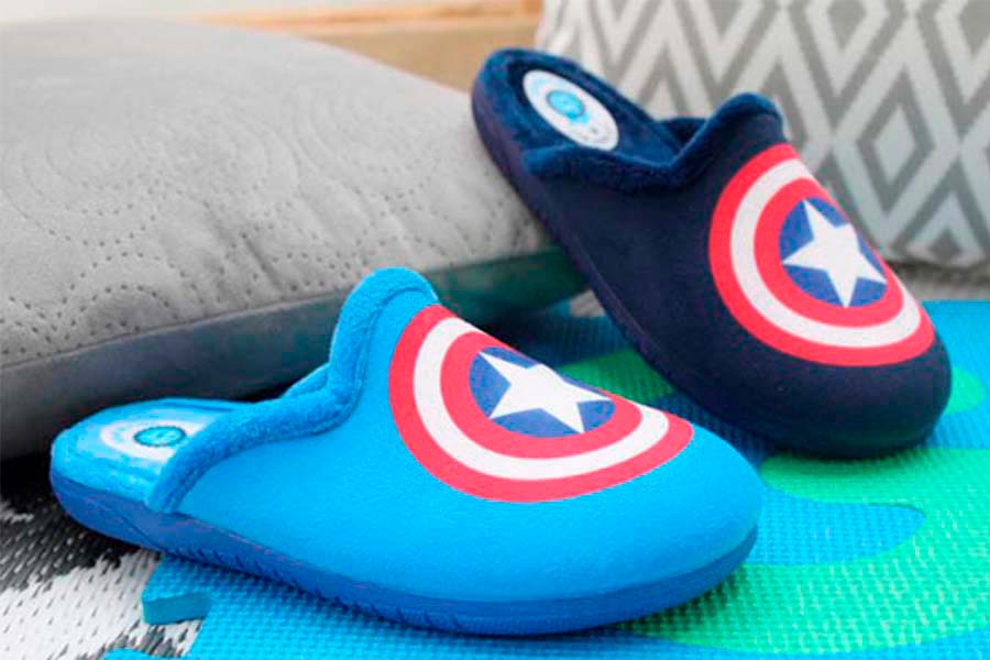 Zapatillas de casa Marvel
